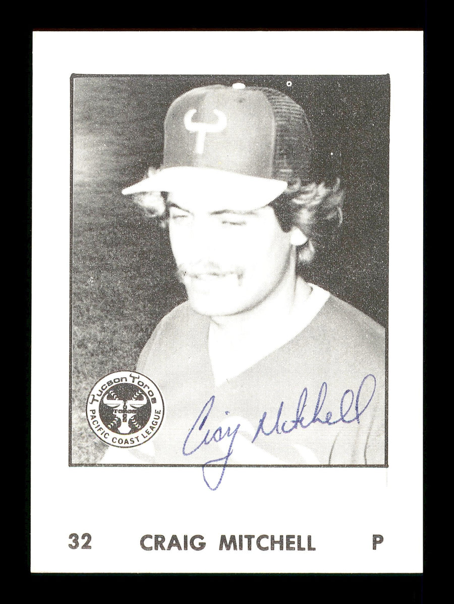 Craig Mitchell Autographed 1976 Cramer Rookie Card #32 Tucson Toros SKU #171825